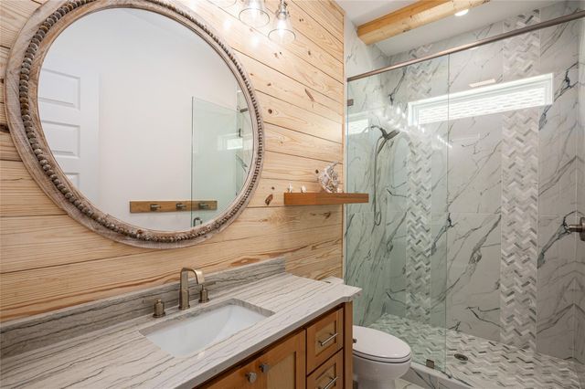 2631 Holiday Drive, Bolivar Peninsula, TX 77650