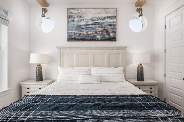 2631 Holiday Drive, Bolivar Peninsula, TX 77650