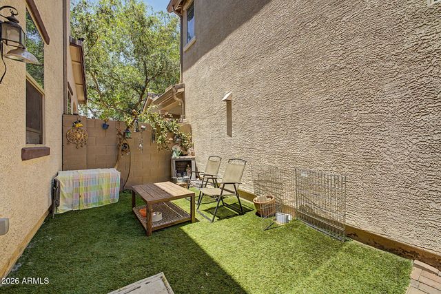 7352 W WINDSOR Avenue, Phoenix, AZ 85035