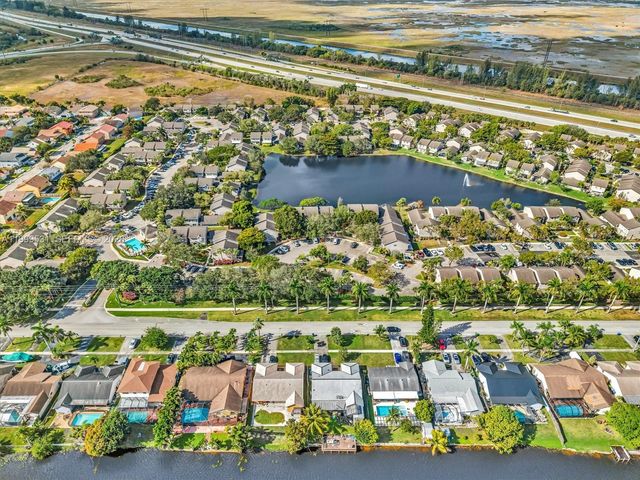 3804 NW 121st Ave, Sunrise, FL 33323