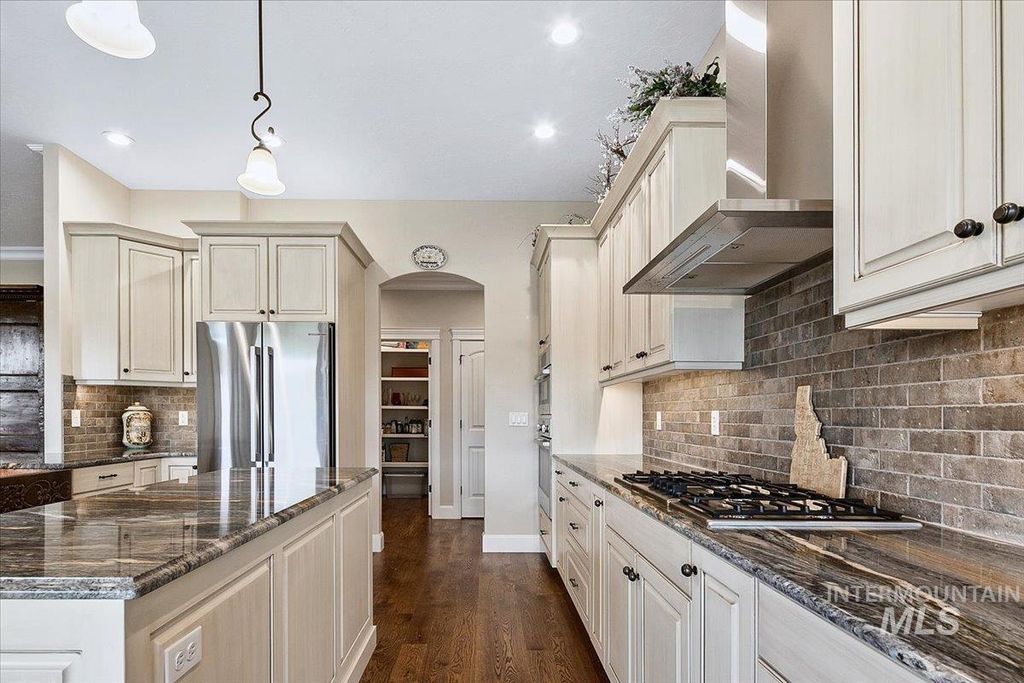 6451 Little Freezeout Rd, Caldwell, ID 83607 photo 10