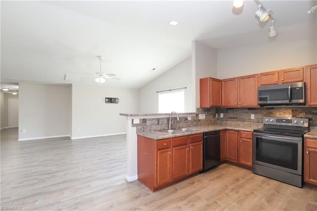 652 Switchback Court, High Point, NC 27265