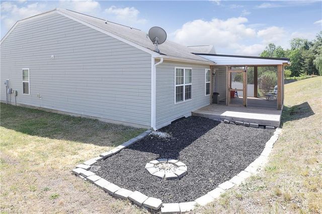 652 Switchback Court, High Point, NC 27265