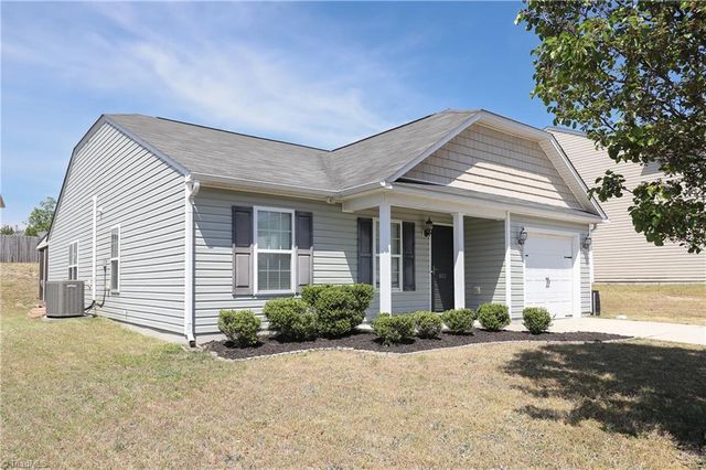 652 Switchback Court, High Point, NC 27265