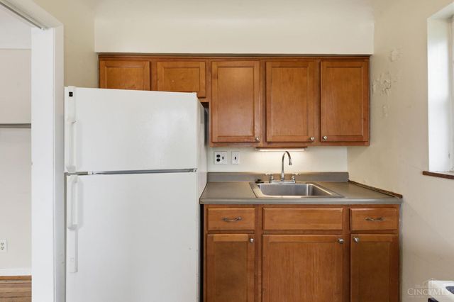 7124 Sanoma Avenue, Madeira, OH 45243