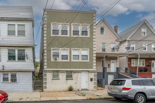 225 John St, Elizabeth City, NJ 07202