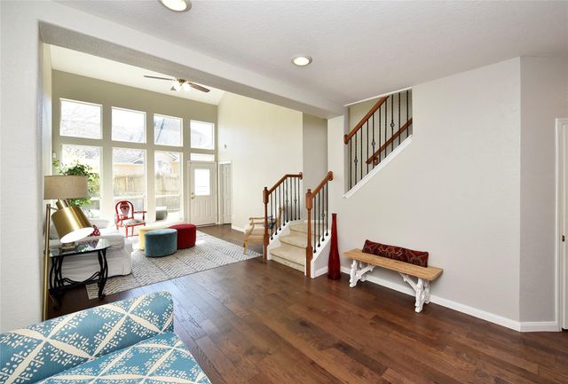 8814 Silent Willow Lane, Sugar Land, TX 77479