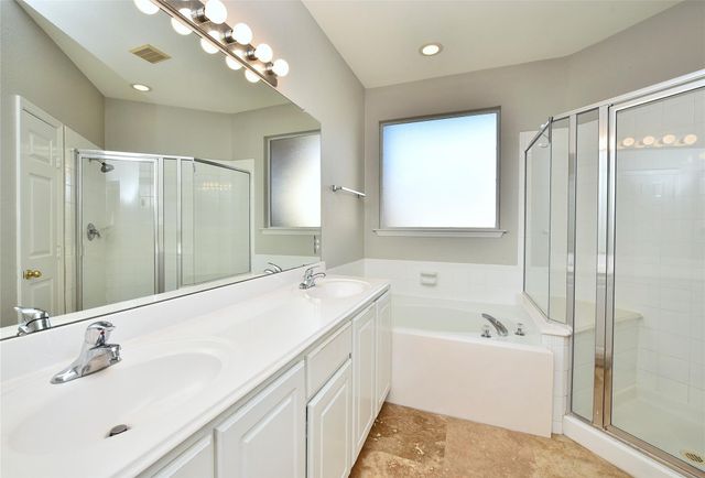 8814 Silent Willow Lane, Sugar Land, TX 77479