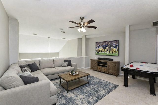 8814 Silent Willow Lane, Sugar Land, TX 77479