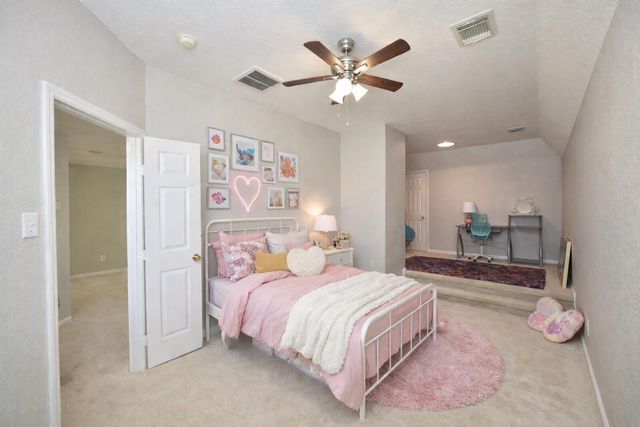 8814 Silent Willow Lane, Sugar Land, TX 77479