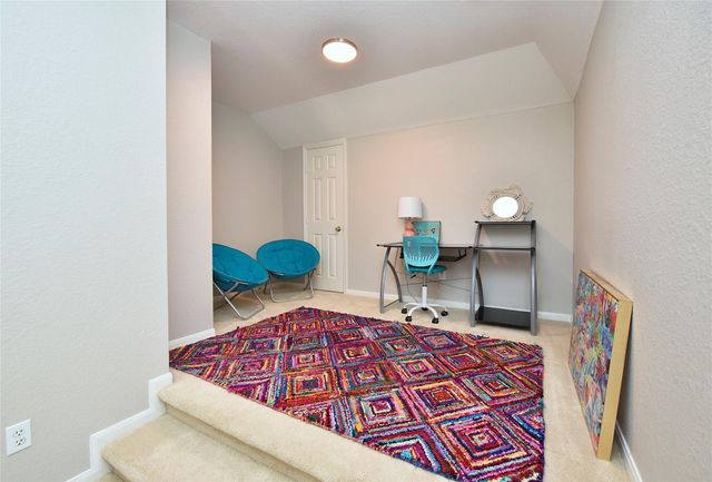 8814 Silent Willow Lane, Sugar Land, TX 77479