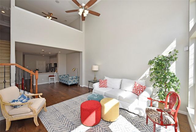 8814 Silent Willow Lane, Sugar Land, TX 77479