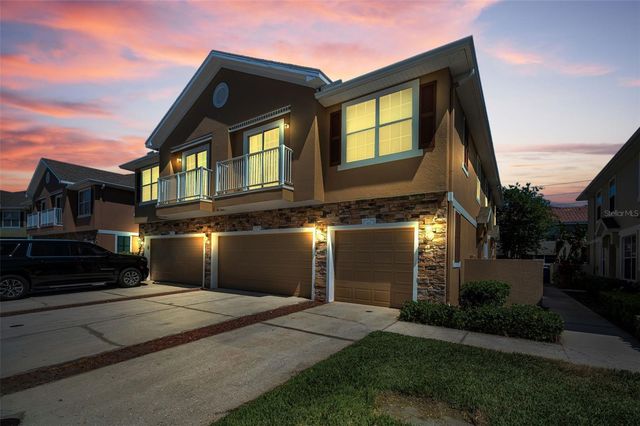 617 52ND AVENUE N, St Petersburg, FL 33703