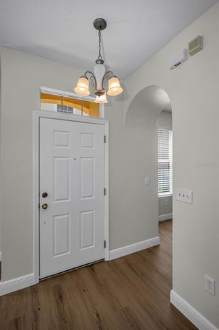 617 52ND AVENUE N, St Petersburg, FL 33703