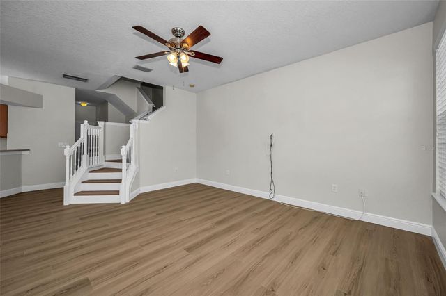 617 52ND AVENUE N, St Petersburg, FL 33703