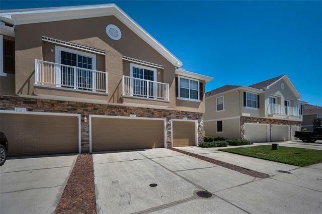 617 52ND AVENUE N, St Petersburg, FL 33703