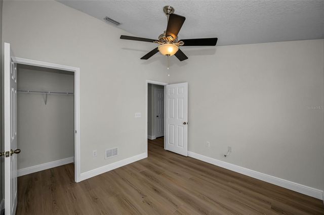 617 52ND AVENUE N, St Petersburg, FL 33703