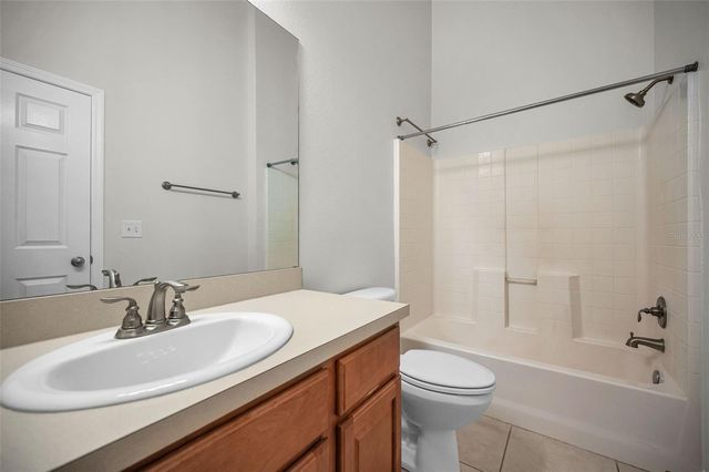 617 52ND AVENUE N, St Petersburg, FL 33703