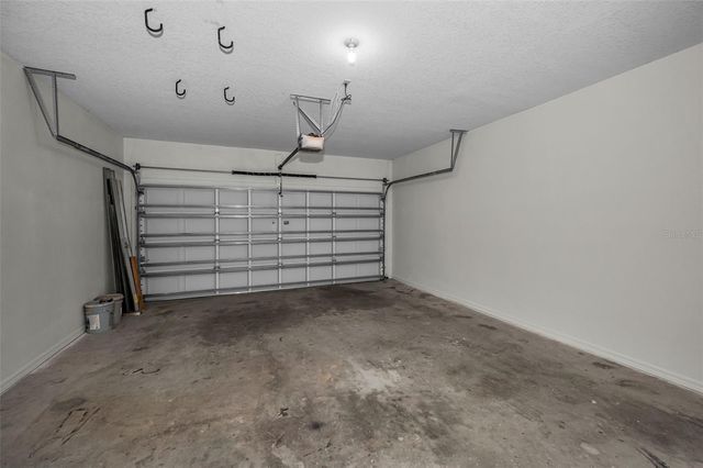 617 52ND AVENUE N, St Petersburg, FL 33703