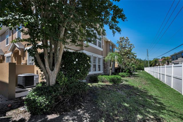 617 52ND AVENUE N, St Petersburg, FL 33703
