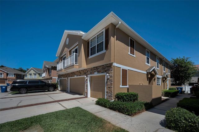617 52ND AVENUE N, St Petersburg, FL 33703
