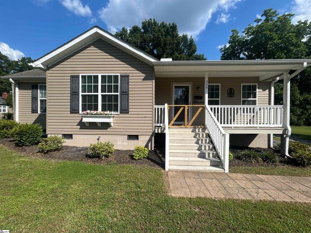 306 Shands Street, Clinton, SC 29325