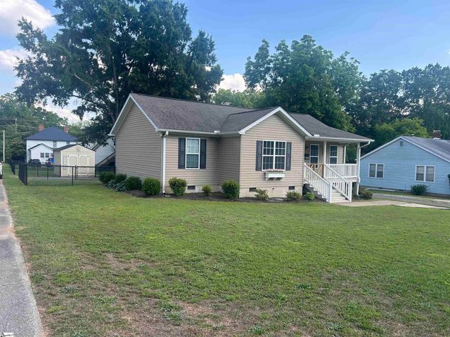 306 Shands Street, Clinton, SC 29325
