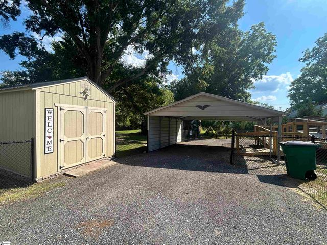 306 Shands Street, Clinton, SC 29325