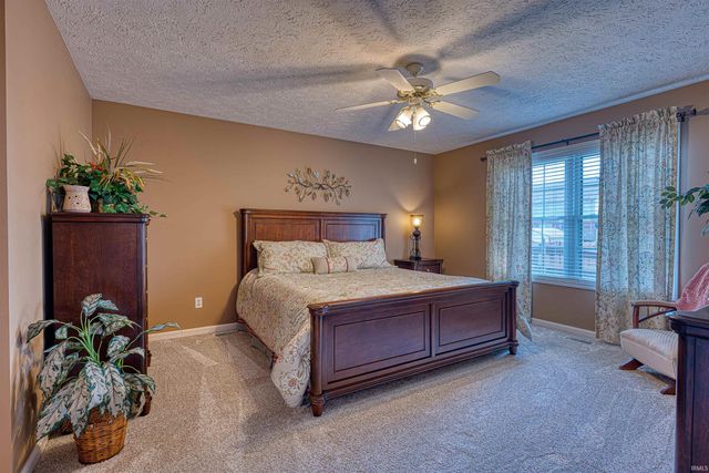 6111 Eastbourne Drive, Evansville, IN 47711
