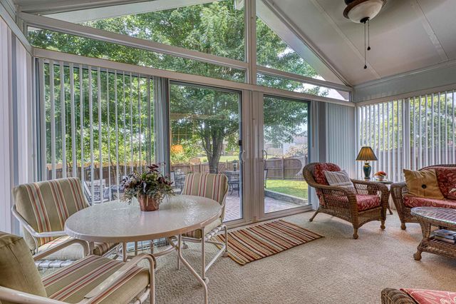 6111 Eastbourne Drive, Evansville, IN 47711