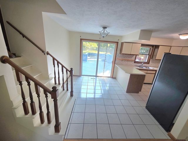 890 Gabrielle Court, Grand Rapids, MI 49505