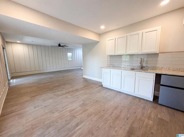 2801 SHADES CREST ROAD, Vestavia Hills, AL 35216