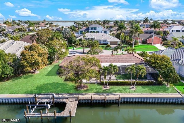 358 Grapewood CT, Marco Island, FL 34145