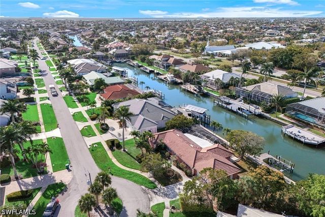 358 Grapewood CT, Marco Island, FL 34145
