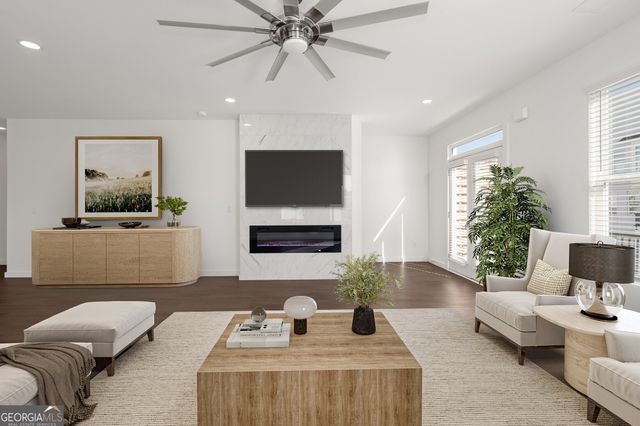 1070 Glen Opal Drive, Decatur, GA 30032