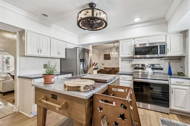 2901 67TH AVENUE S, St Petersburg, FL 33712