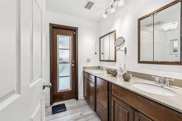 2901 67TH AVENUE S, St Petersburg, FL 33712