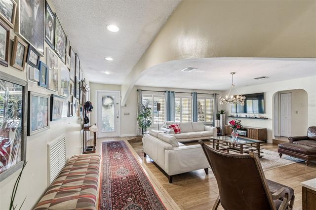 2901 67TH AVENUE S, St Petersburg, FL 33712