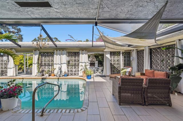 2901 67TH AVENUE S, St Petersburg, FL 33712