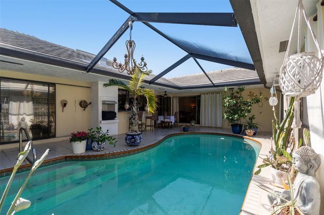 2901 67TH AVENUE S, St Petersburg, FL 33712