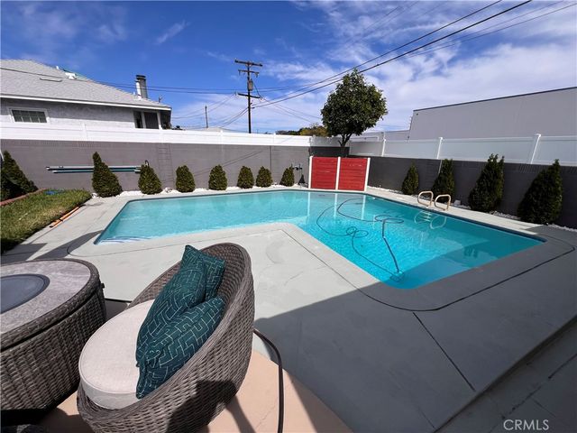 5847 Silva Street, Lakewood, CA 90713