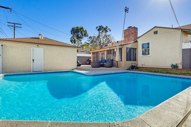 5847 Silva Street, Lakewood, CA 90713