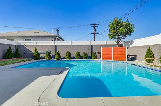 5847 Silva Street, Lakewood, CA 90713