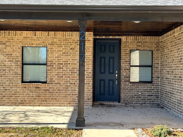 1082 Pearl Harbor Street, Tool, TX 75143