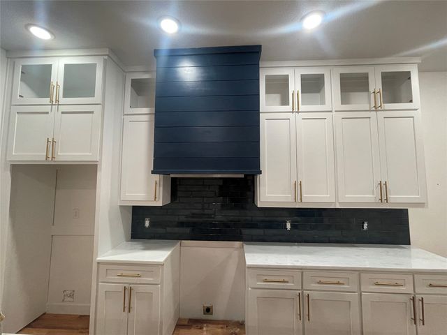 1082 Pearl Harbor Street, Tool, TX 75143
