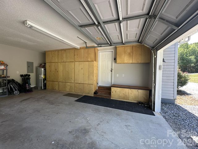 724 Johnson Farm Road, Hiddenite, NC 28636