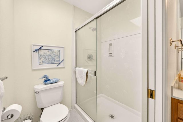 614 Cherrywood Drive, Medford, OR 97504