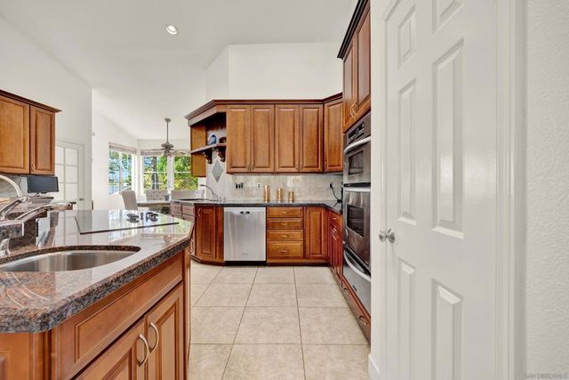 14265 Sandhill Rd, Poway, CA 92064