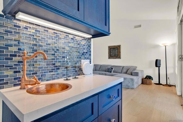 14265 Sandhill Rd, Poway, CA 92064