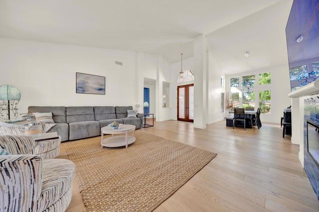 14265 Sandhill Rd, Poway, CA 92064